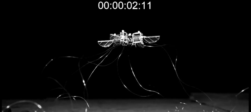 MIT: Il ricercatore Suhan Kim sviluppa micro droni come api