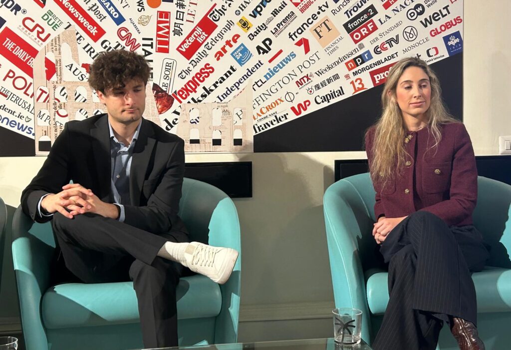 The Interaction Company of California contesta META AI in Antitrust per l’accesso ai contenuti di Whatsapp