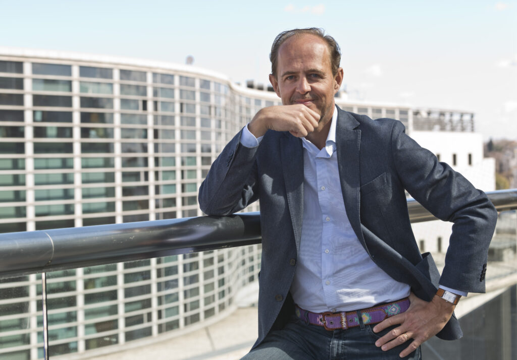 Rakuten TV tra AVOD, FAST e B2B. Intervista a  Cédric Dufour